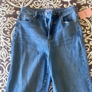 Juicy couture jeans with bedazzle back